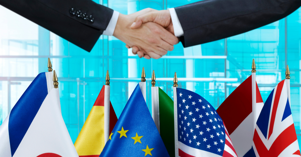 ¿Cómo regula el Derecho Internacional Humanitario la asistencia y el acceso humanitario?